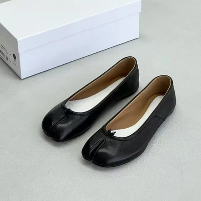 Flat black without wrinkles