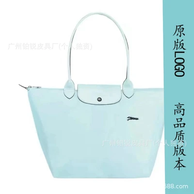Anniversary cloud blue