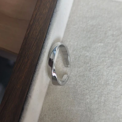 【17】endless mobius ring
