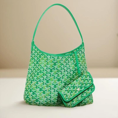 Large hobo underarm bag grass green