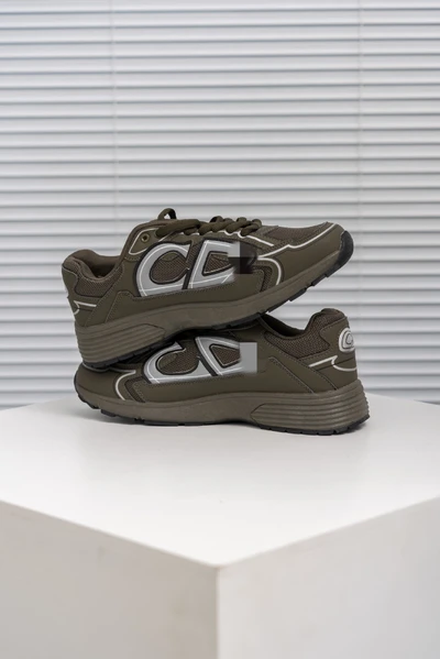 30-olive