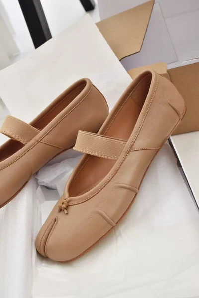 Khaki with straps