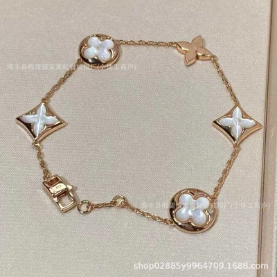 B - five-flower white shell bracelet - sourced for quality