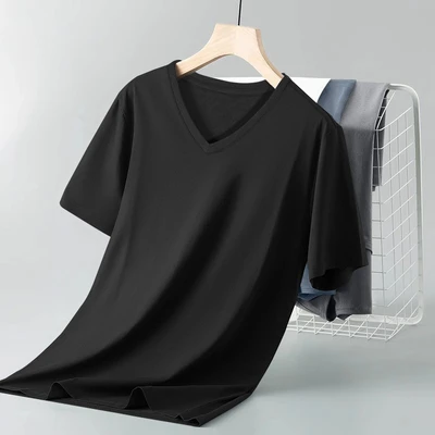 V-neck black