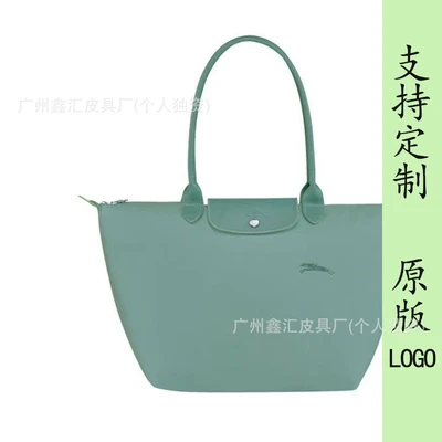 Environmentally friendly lake blue