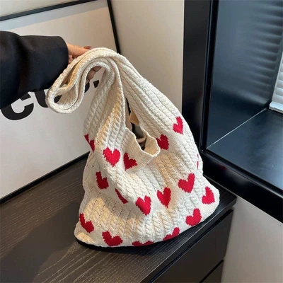 357—love package beige red heart