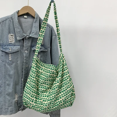 Flower green one with zipper