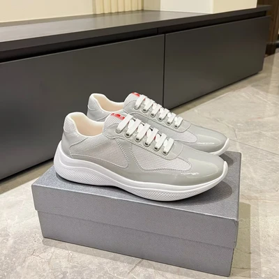 Light gray-patent leather
