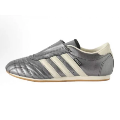 Silver gray (without laces)