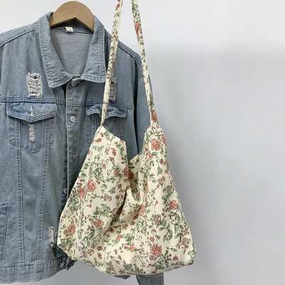 One rose with zipper