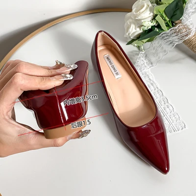 wine red