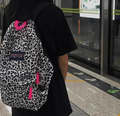 Leopard print pink rope