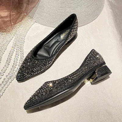 166-1 black (low heel 2.5cm)