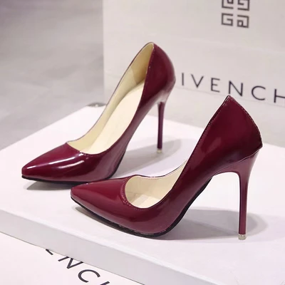 Burgundy red bottom 10cm