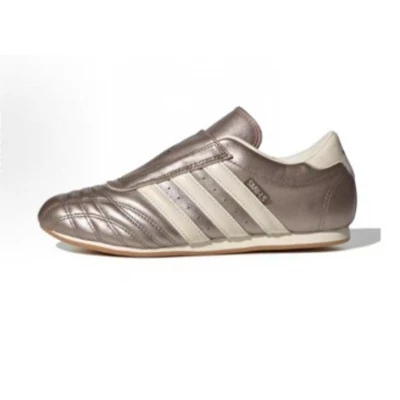 Brown and white (without laces)
