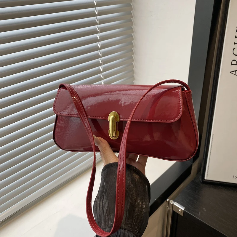 French Niche Stylish Underarm Bag Women's Baguette Bag Wholesale 2025 New Model Versatile Handbag Ins Shoulder Bag