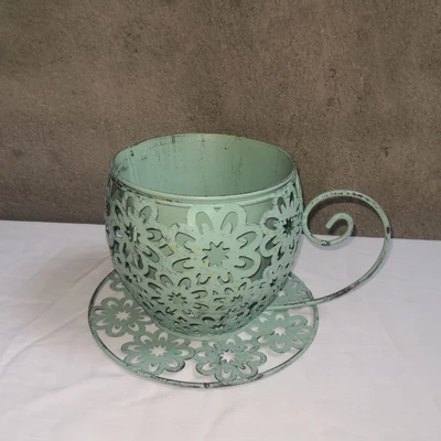 Small size (diameter 14cm) green