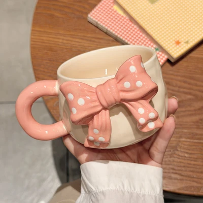 Pink polka dot bow single cup