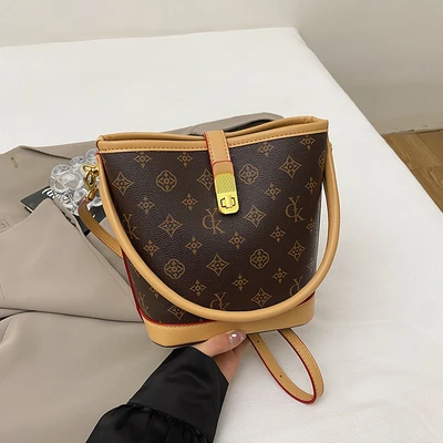 Large-khaki