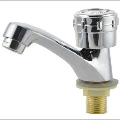 Iron faucet foreign trade 96 basin plastic core big ancient wheel
