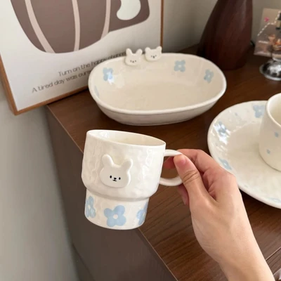 Blue flower bear rabbit-mug