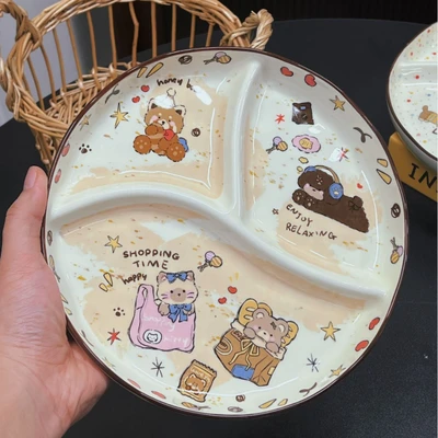 Pocket bear three-compartment serving plate