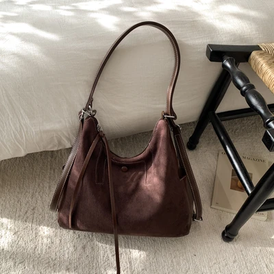 Brown color without accessories