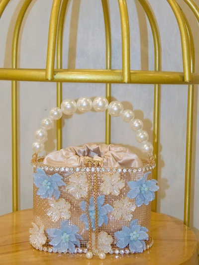 Pearl wrist-sky blue (champagne inner bag)