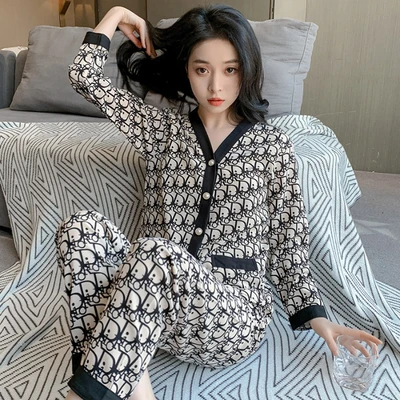 Double length 869# black d