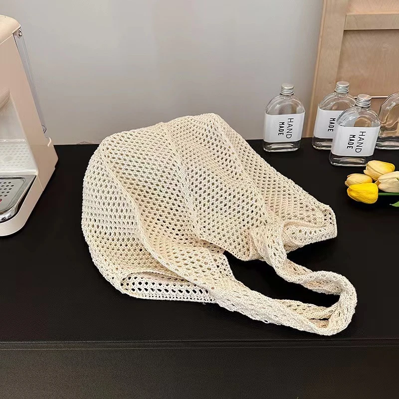 Summer Straw Woven Travel Trendy New Woven Women's Handbag Fashionable Stylish Shoulder Mesh Bag for the Beach