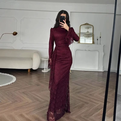 Wine red
