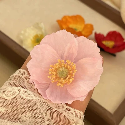 Pink poppy
