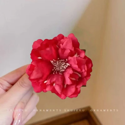 Red camellia
