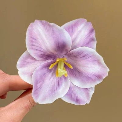 Purple narcissus