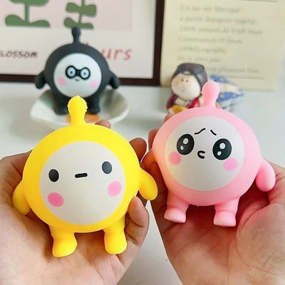 Large egg-loaded pinch music (9.5*9cm multi-color mixed hair)