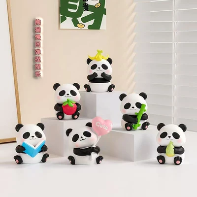 Panda squishy toy (style random)
