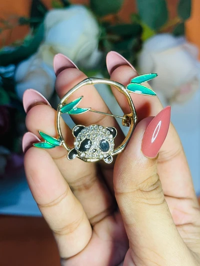 Crystal Panda Leaf Brooch 🐼🍃