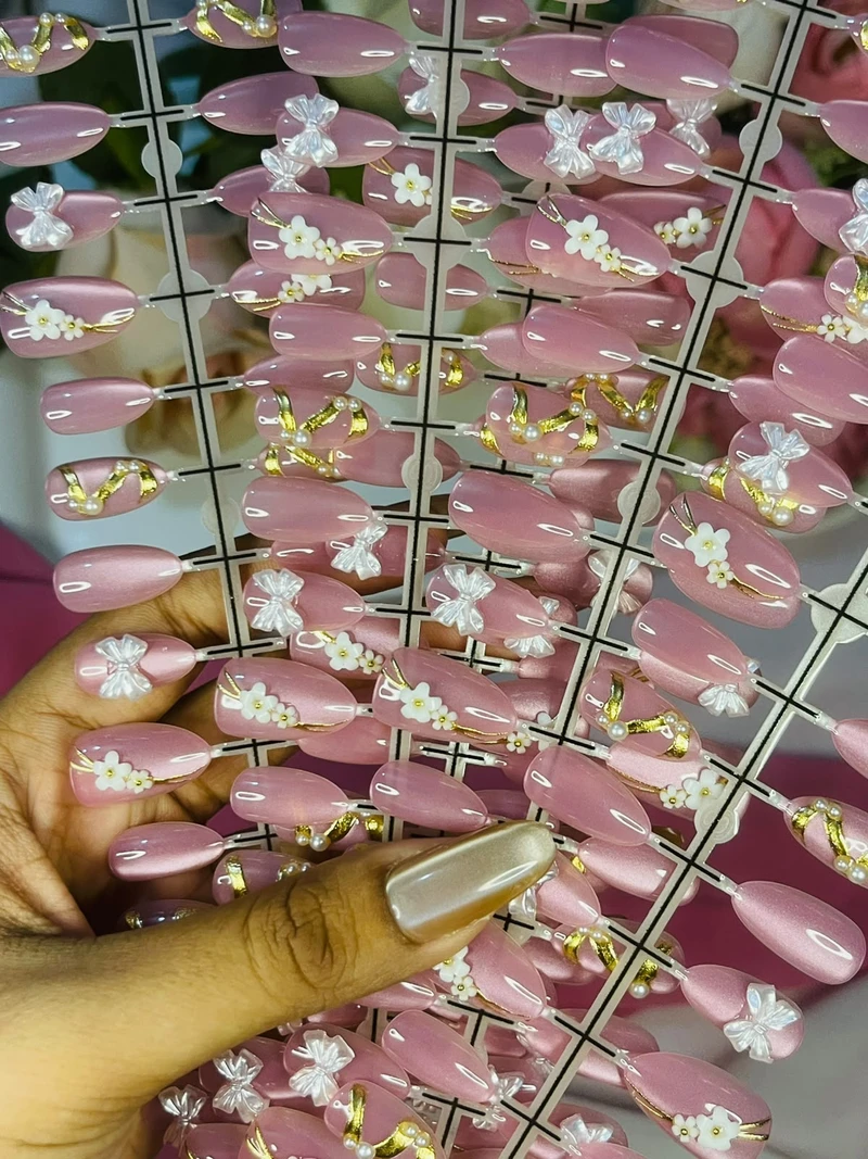 Dusty Rose Pink Floral & Champagne Gold Luxury Press-On Nails