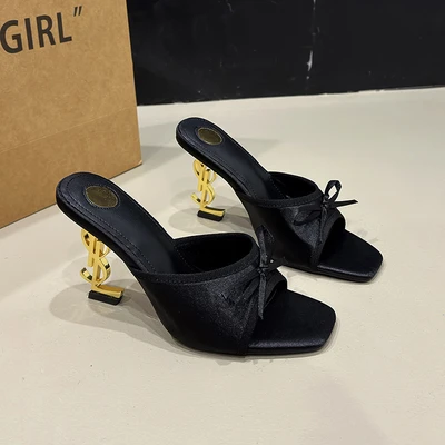 2606 black