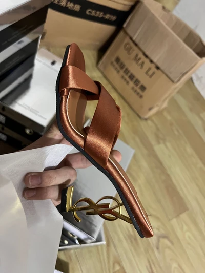 Brown gold heel slippers
