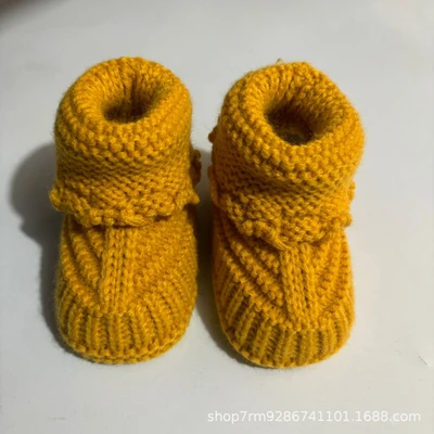 Earthy yellow solid color