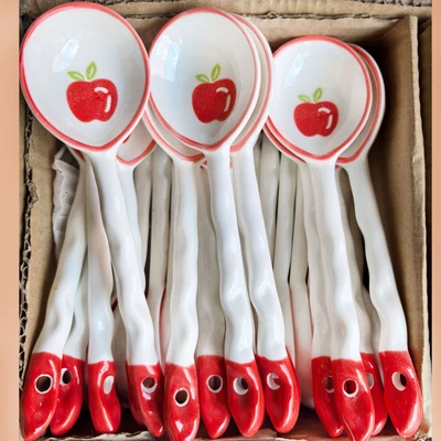 A red apple