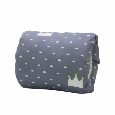 dark blue crown