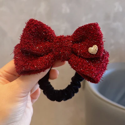 Large hair tie
