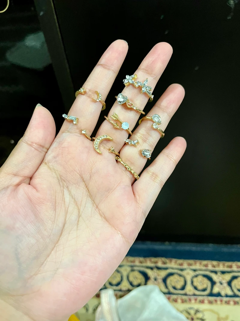 9 pcs Stone Moon Rings Set ✨💍