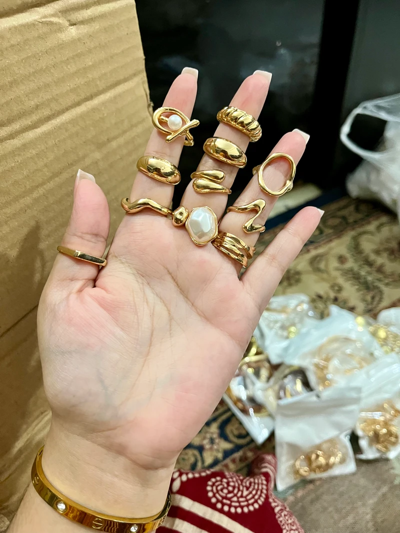 11 pcs Trendy Ring Set ✨💍