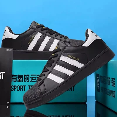 1558 black