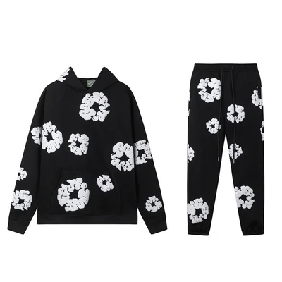 Sweatshirt suit black and white print