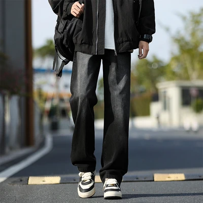 Black and gray-regular style