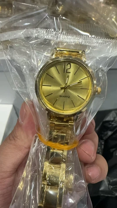 Gold shell gold surface